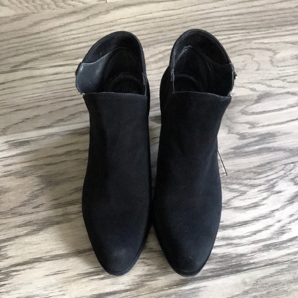 Stuart Weitzman ankle suede boots size 7M - Picture 1 of 16